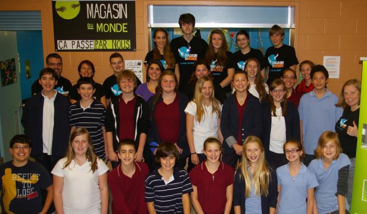 «Magasin du monde» de l'école secondaire De Mortagne.