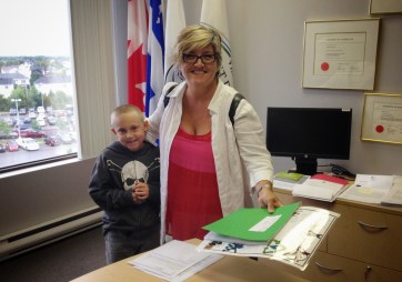 Enseignante Broquerie